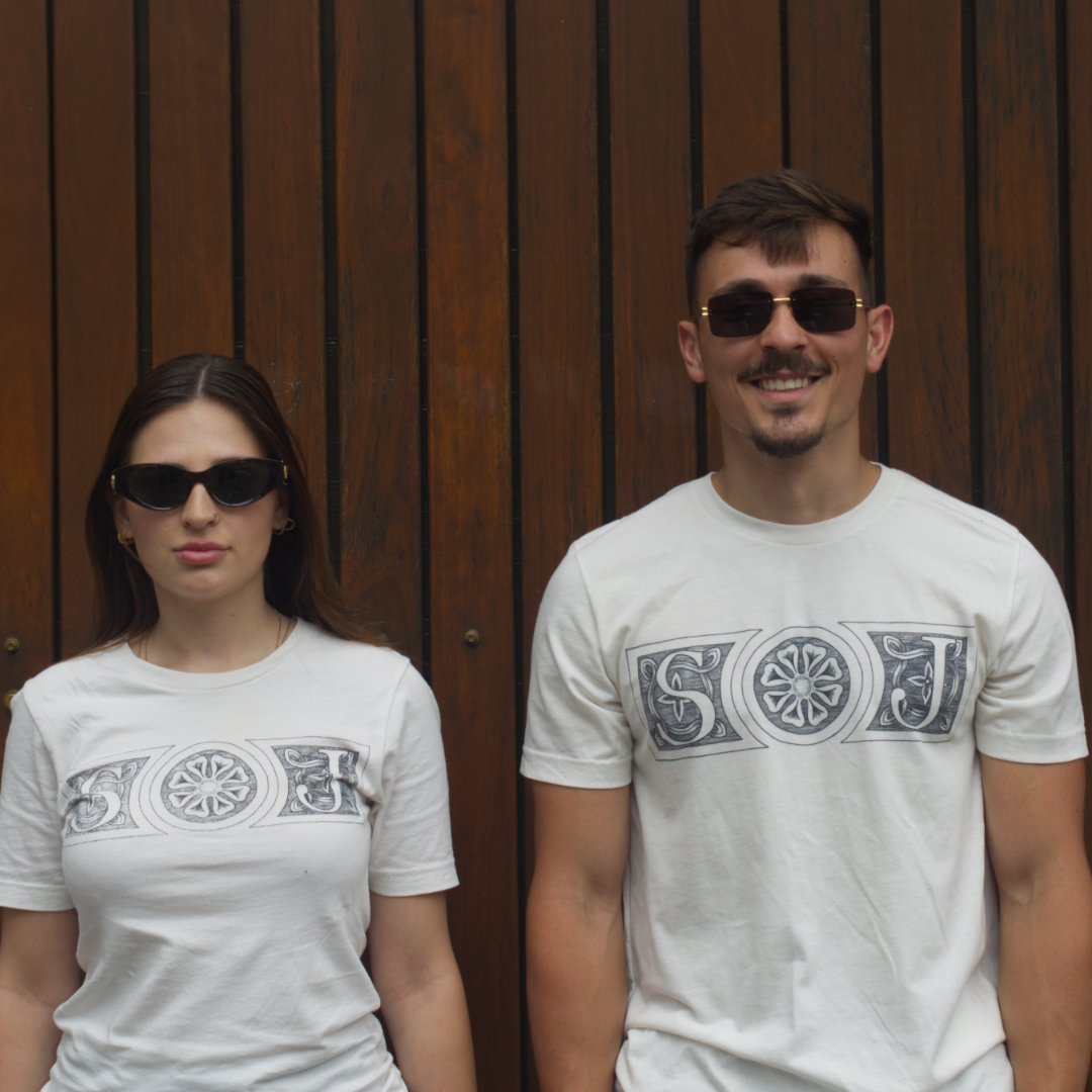 Pleter Tee